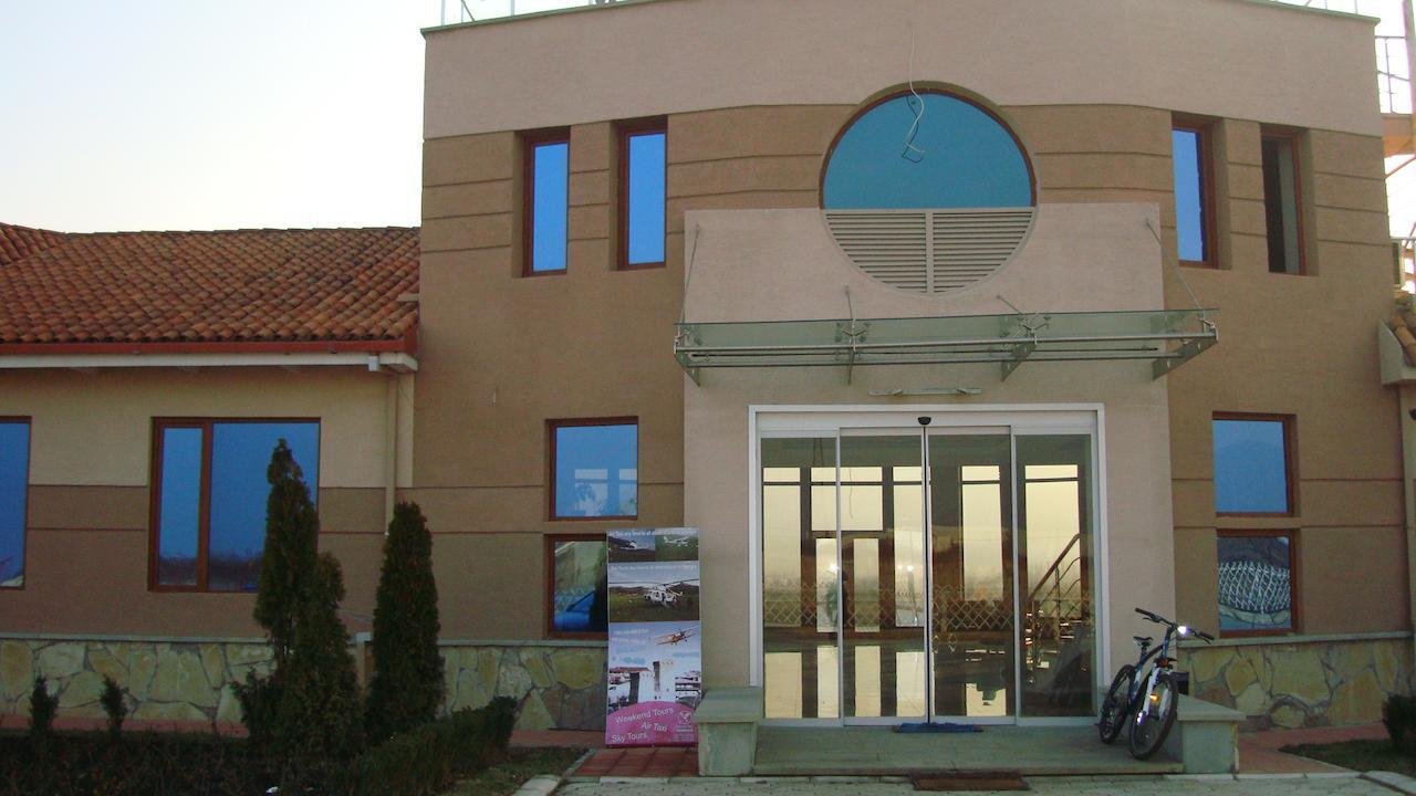 Hôtel Vanilla Sky Georgia à Natakhtari Extérieur photo