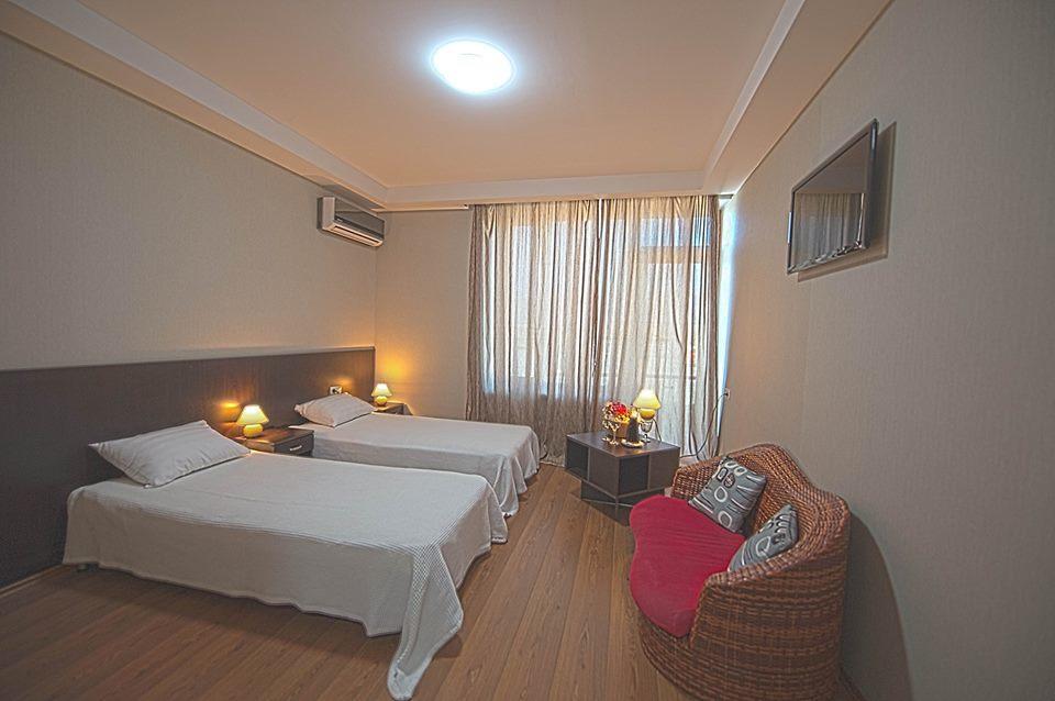 Hôtel Vanilla Sky Georgia à Natakhtari Extérieur photo