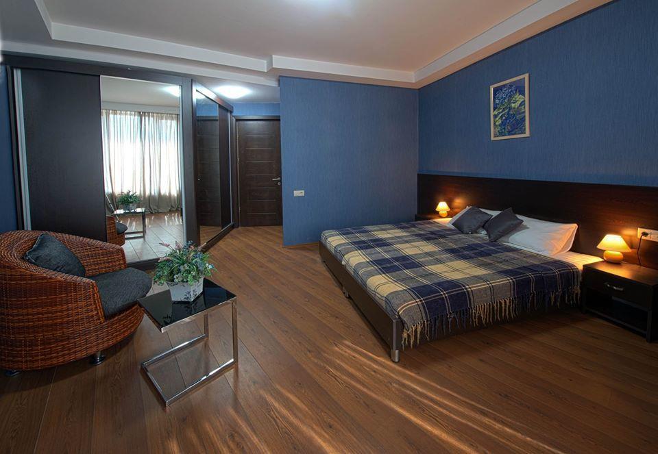 Hôtel Vanilla Sky Georgia à Natakhtari Extérieur photo
