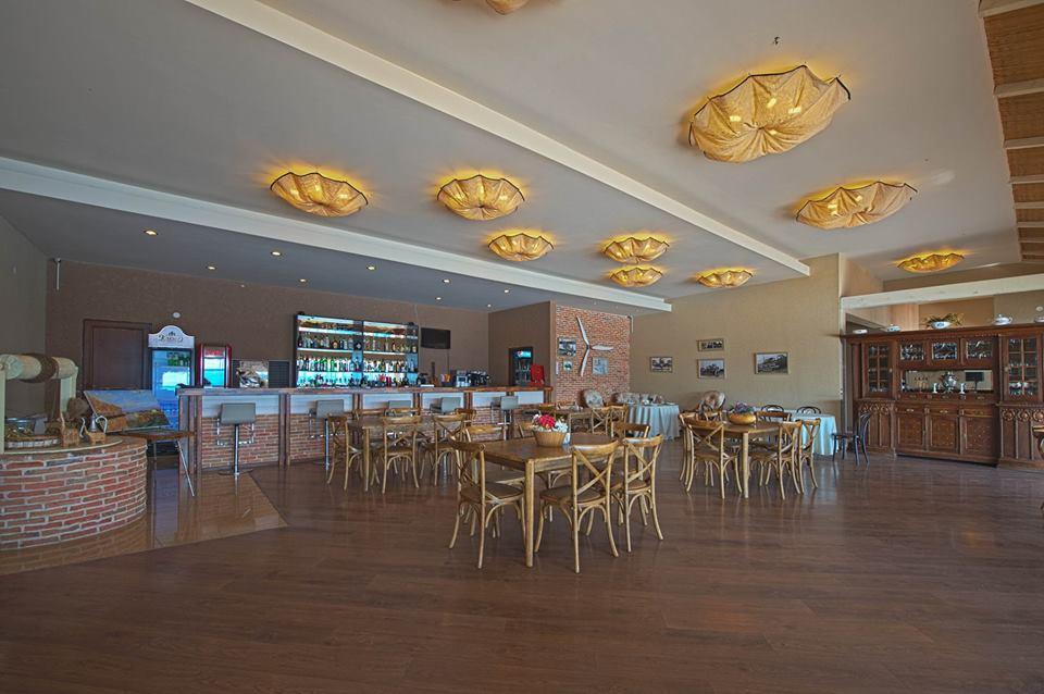 Hôtel Vanilla Sky Georgia à Natakhtari Extérieur photo